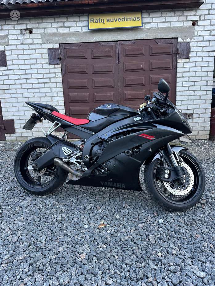 Yamaha R6 599cc, superbikes