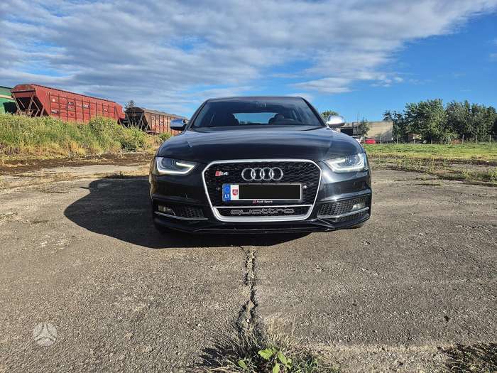 Audi S4, 3.0 l., Седан