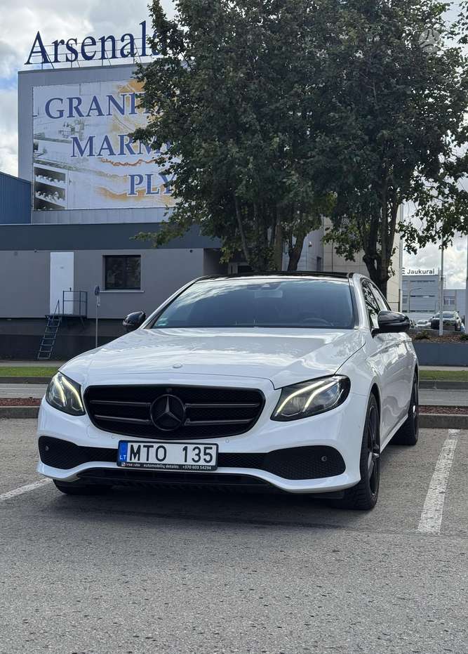 Mercedes-Benz E220, 2.0 l., Седан