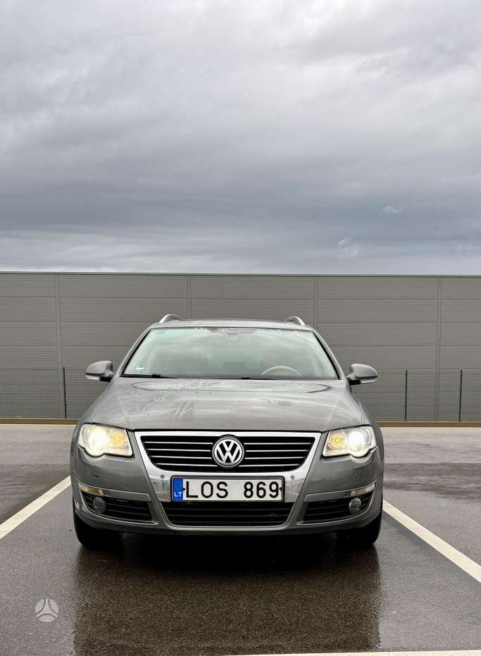 Volkswagen Passat, 2.0 l., Универсал