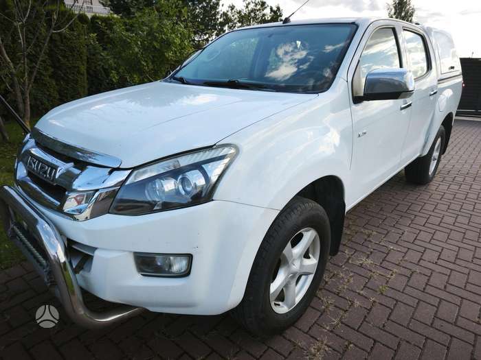 Isuzu D-Max, 2.5 l., Внедорожник / Кроссовер