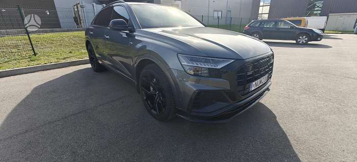 Audi Q8, 3.0 l., Внедорожник / Кроссовер
