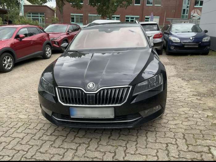 Skoda Superb, 2.0 l., universalas