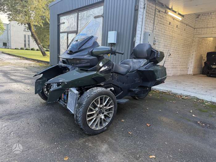 Can-Am Spyder 1330cc, trikes