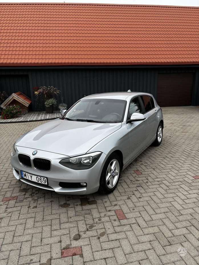 BMW 114, 1.6 l., hatchback