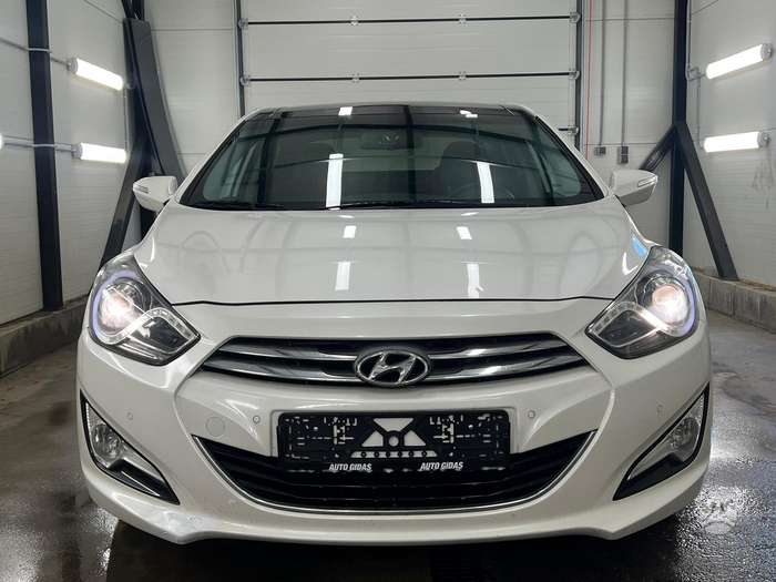 Hyundai i40, 1.7 l., Универсал