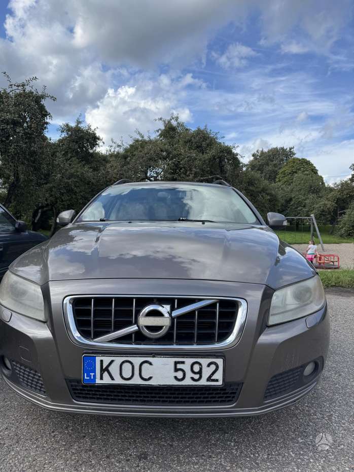 Volvo V70, 2.4 l., wagon