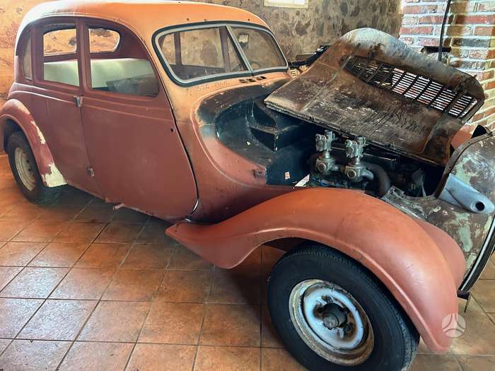 BMW 328, 2.0 l., Седан