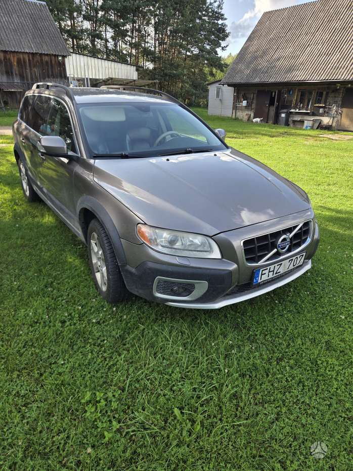 Volvo XC70, universalas