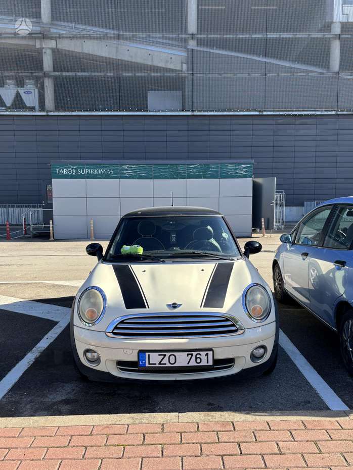 Mini Cooper, Хэтчбек
