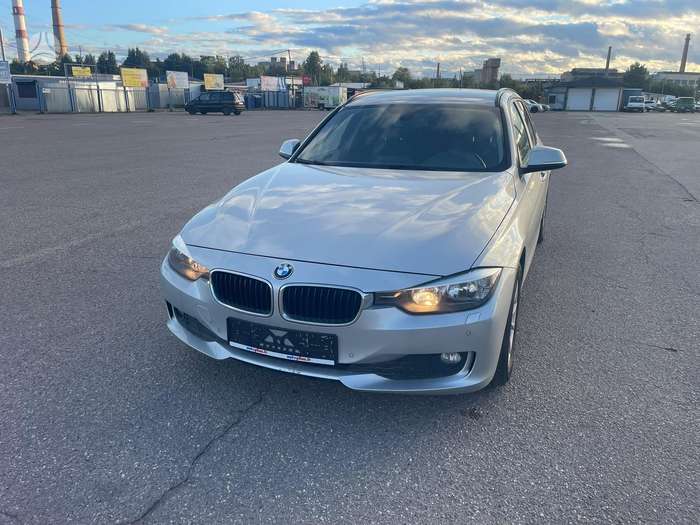 BMW 320, 2.0 l., universalas