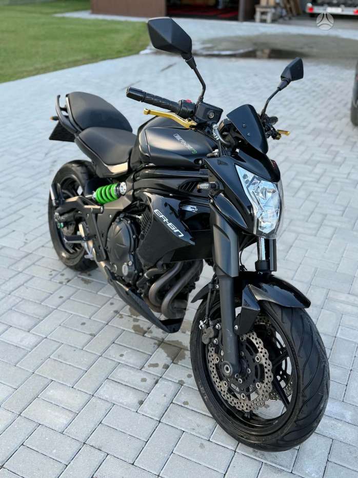 Kawasaki ER 650cc, street / classic