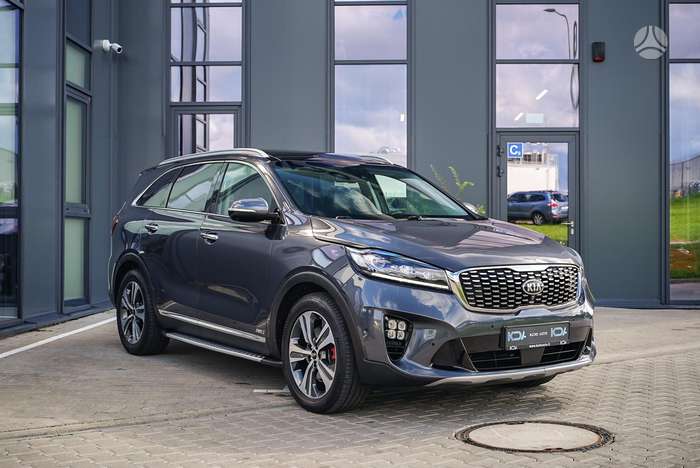 Kia Sorento, 2.2 l., off-road / crossover