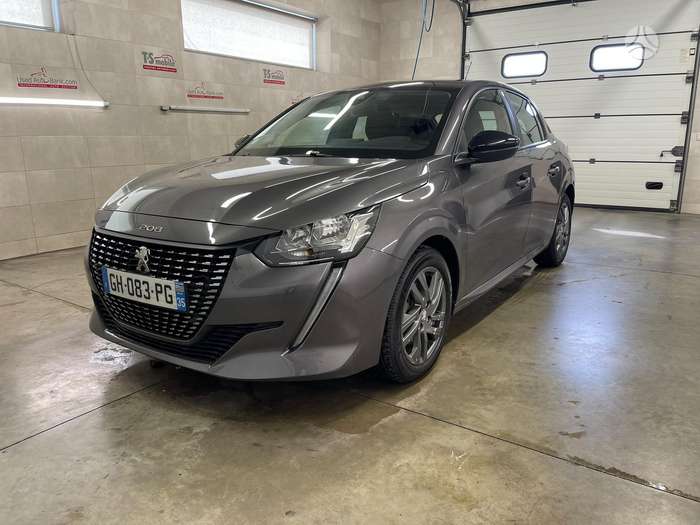 Peugeot 208, 1.2 l., hatchback