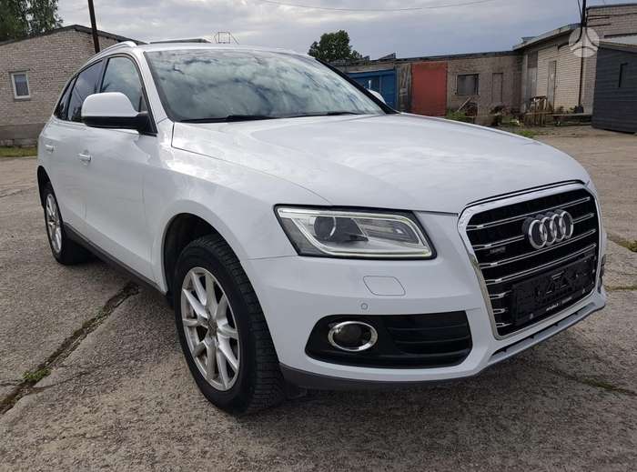 Audi Q5, 2.0 l., Внедорожник / Кроссовер