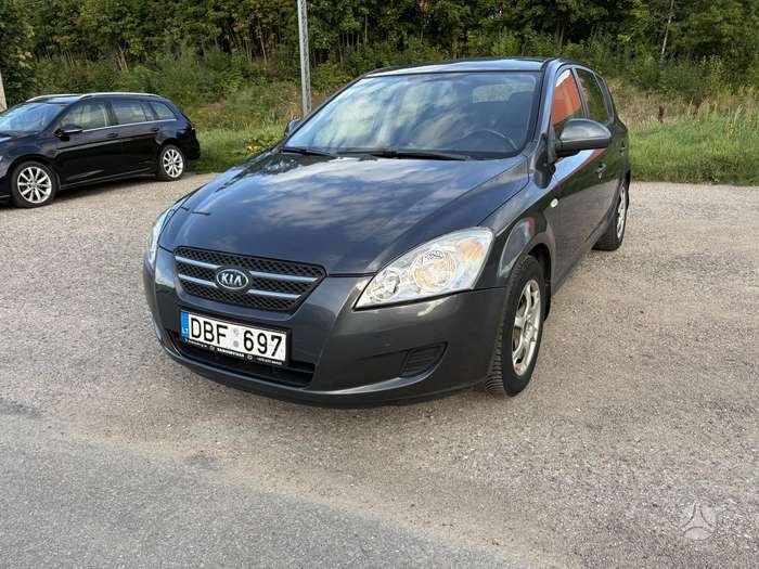 Kia Ceed, 1.6 l., Хэтчбек