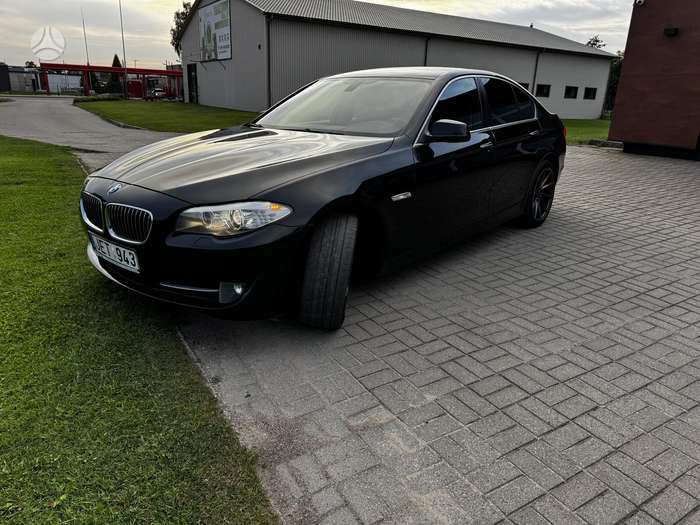 BMW 530, 3.0 l., Седан
