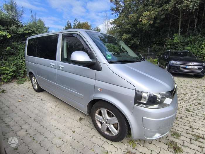 Volkswagen Multivan, 2.0 l., Минивэн