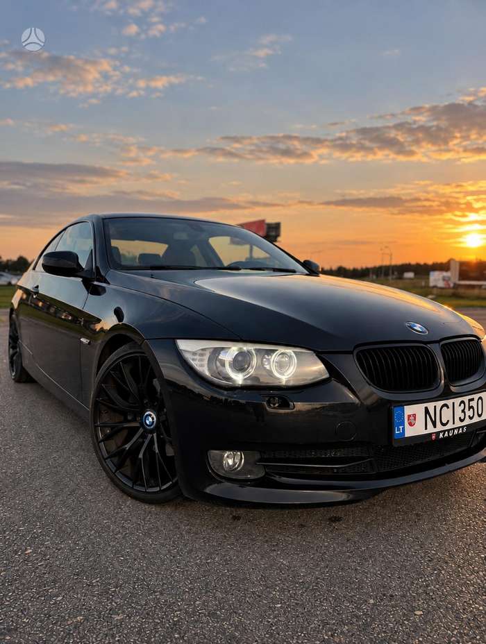 BMW 320, 2.0 l., Купе (coupe)