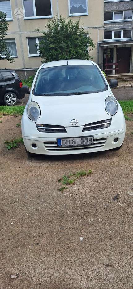 Nissan Micra, 1.2 l., hatchback