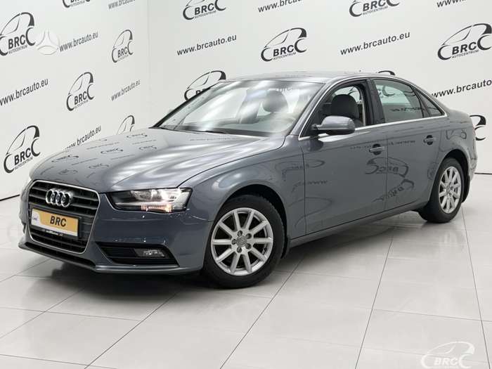 Audi A4, 2.0 l., Седан