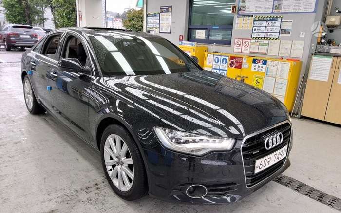 Audi A6, 3.0 l., Седан