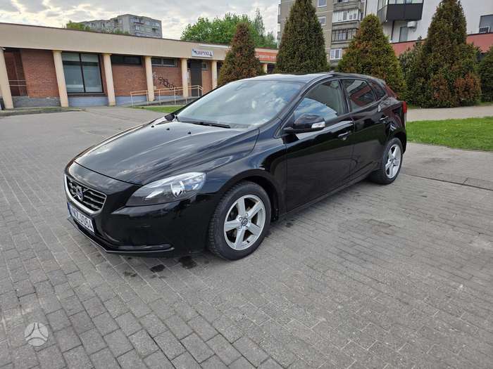 Volvo V40, 2.0 l., Хэтчбек
