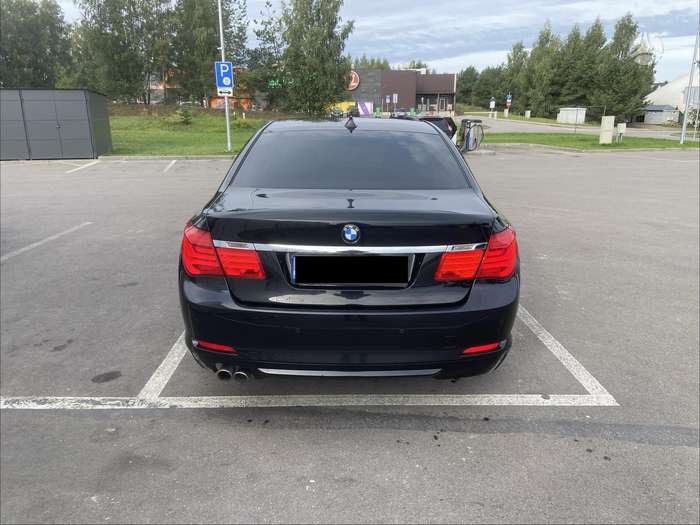 BMW 730, 3.0 l., Седан