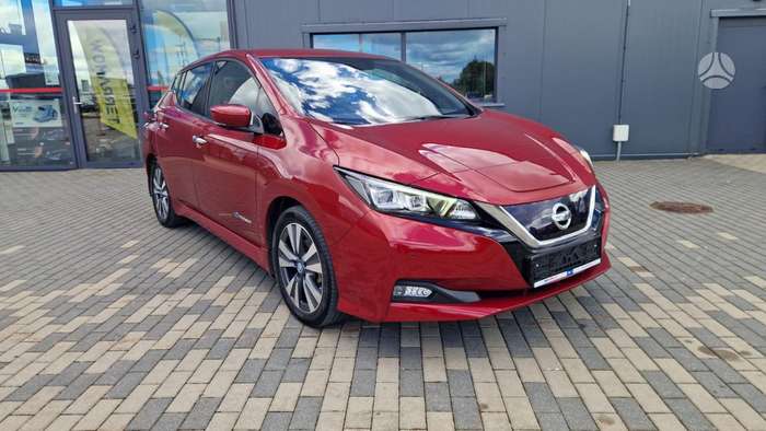 Nissan Leaf, Хэтчбек