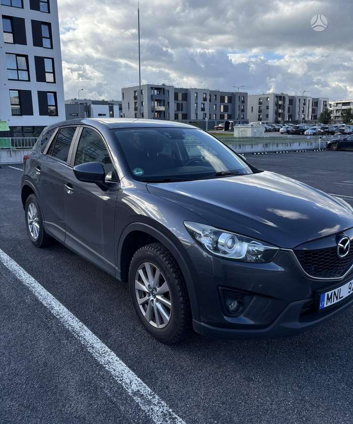 Mazda CX-5, 2.2 l., off-road / crossover