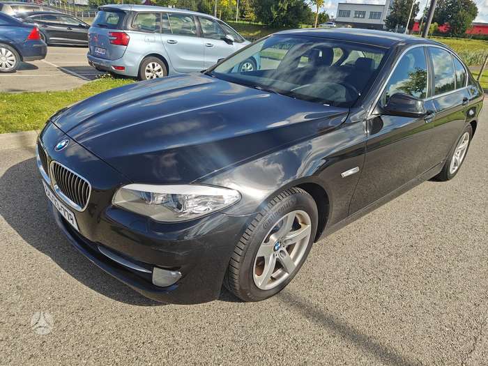 BMW 523, 3.0 l., Седан