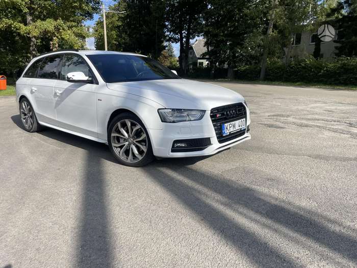 Audi A4, 2.0 l., Универсал