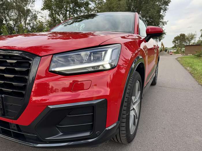 Audi Q2, 2.0 l., Внедорожник / Кроссовер