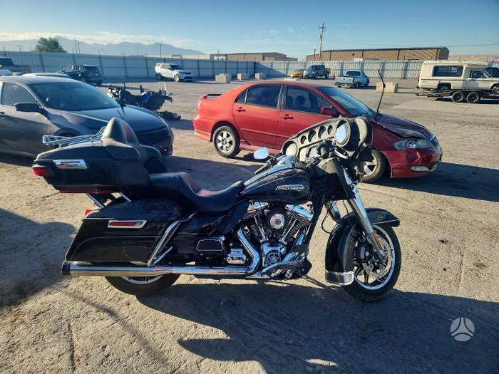 Harley-Davidson Electra Glide, touring / sport touring