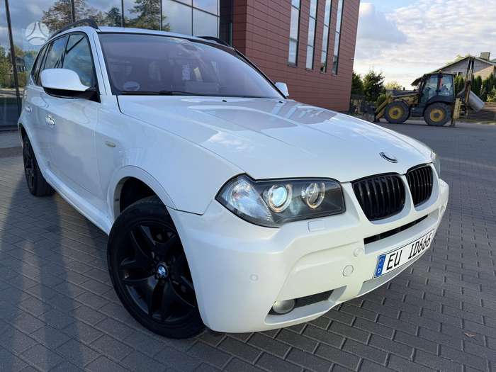 BMW X3, 2.0 l., Минивэн