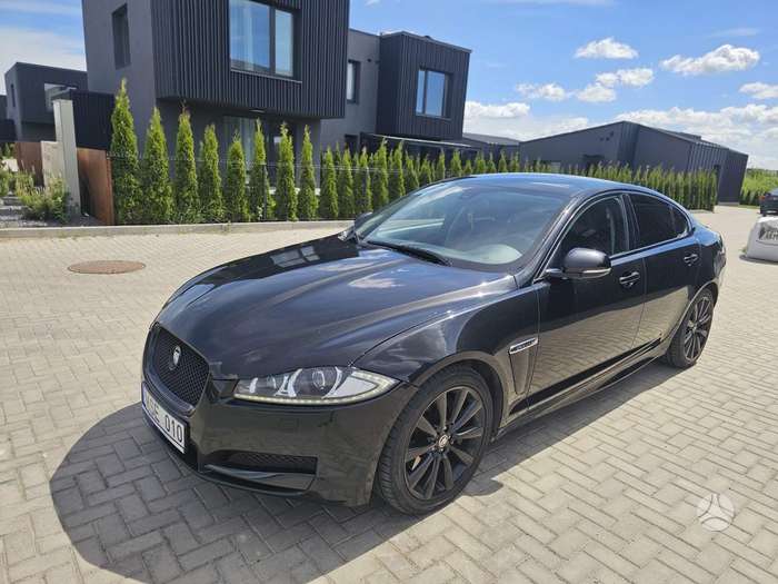 Jaguar XF, 3.0 l., Седан
