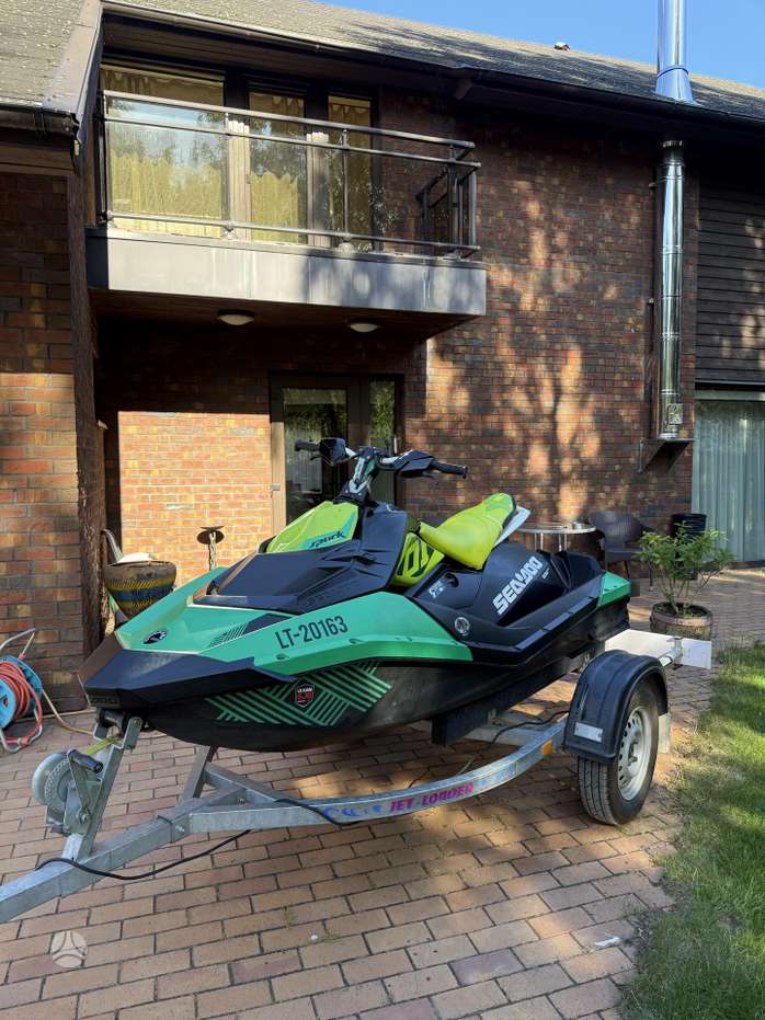 Sea-Doo Seadoo trix, водные мотоциклы