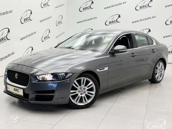 Jaguar XE, 2.0 l., Седан