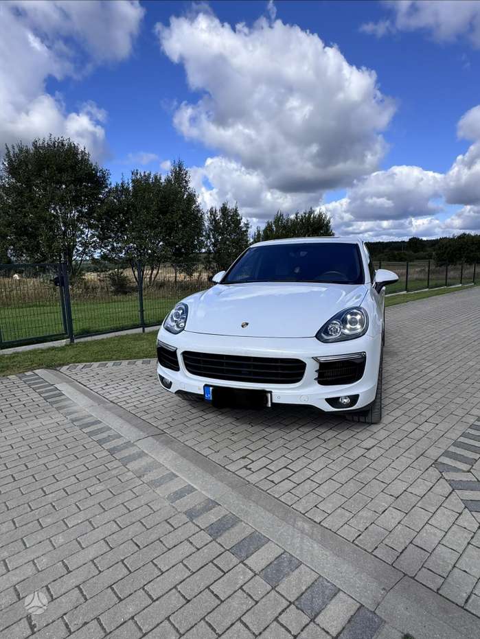 Porsche Cayenne, 3.0 l., Хэтчбек