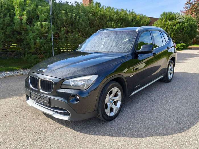 BMW X1, mpv / minivan