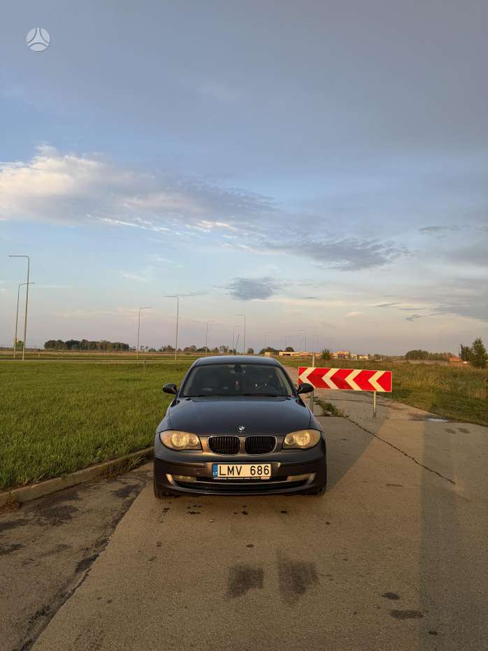 BMW 118, 2.0 l., hatchback