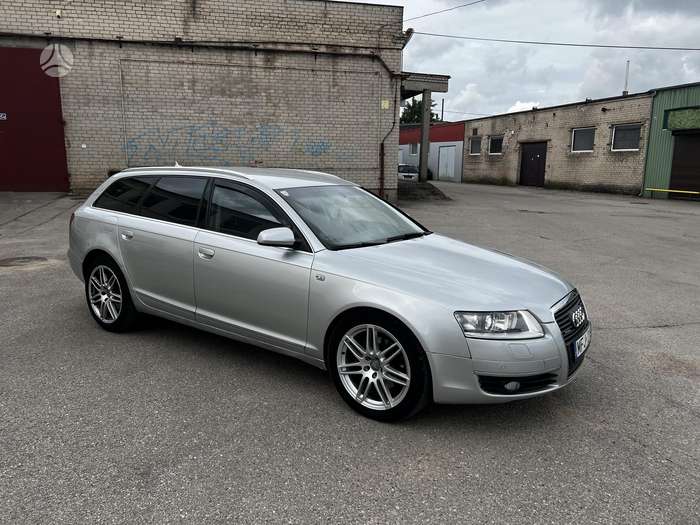 Audi A6, universalas