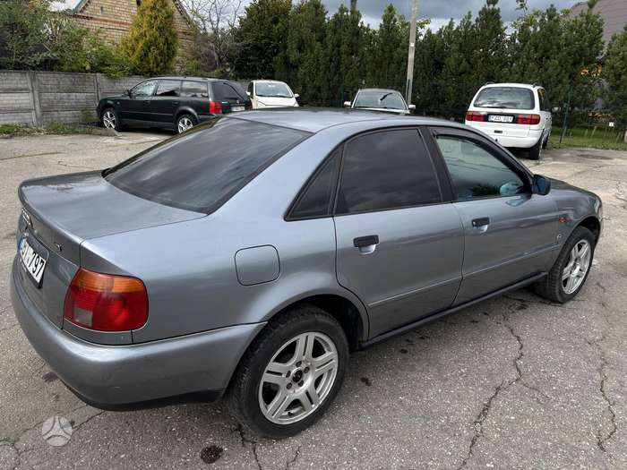 Audi A4, 1.9 l., sedanas