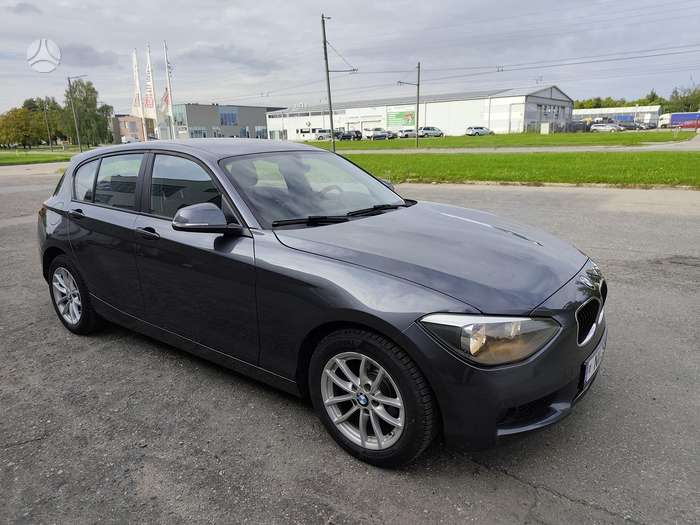 BMW 116, 2.0 l., hatchback