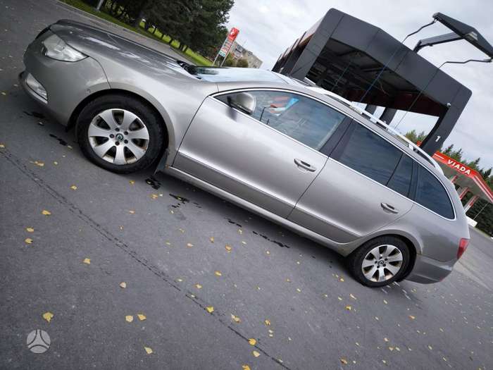 Skoda Superb, 2.0 l., wagon