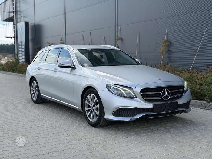 Mercedes-Benz E200, 1.6 l., Универсал