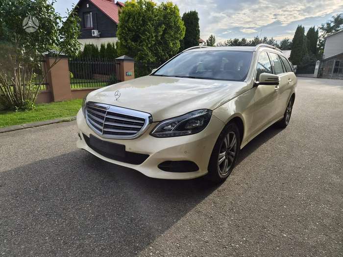 Mercedes-Benz E200, 2.1 l., Универсал
