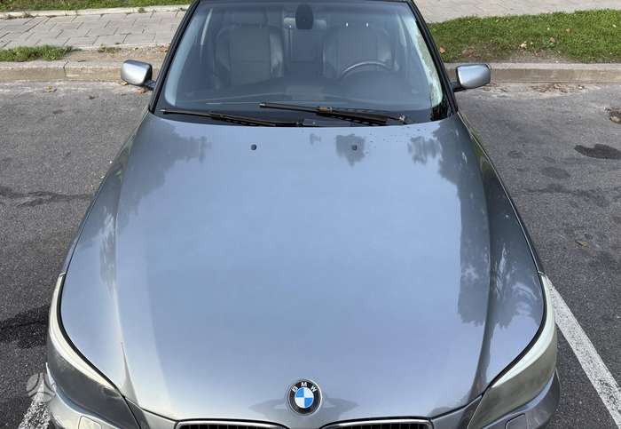 BMW 520, 2.0 l., Седан