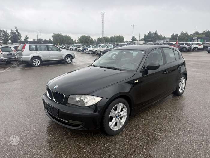 BMW 116, 2.0 l., hatchback