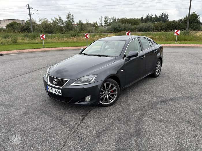Lexus IS 220, 2.2 l., Седан
